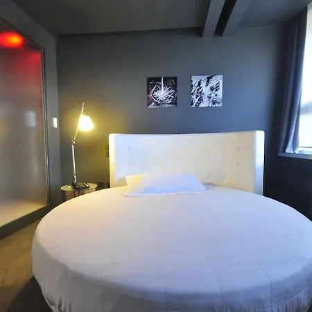 Italiana Hotell