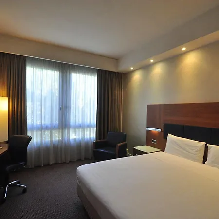 Italiana Hotell 4*